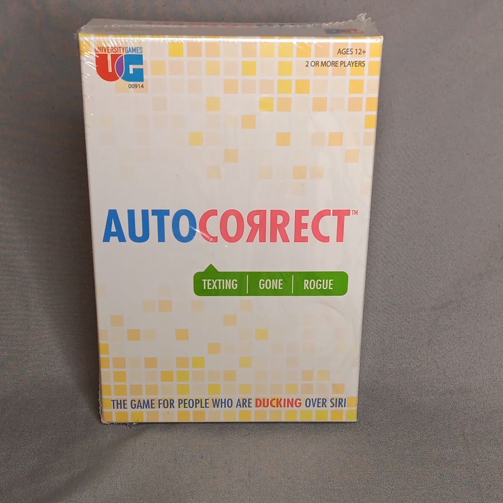 Autocorrect Game. New in plastic 2020.